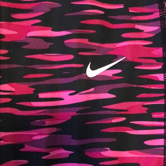 Nike DriFit Leggings - Picture 3 of 3